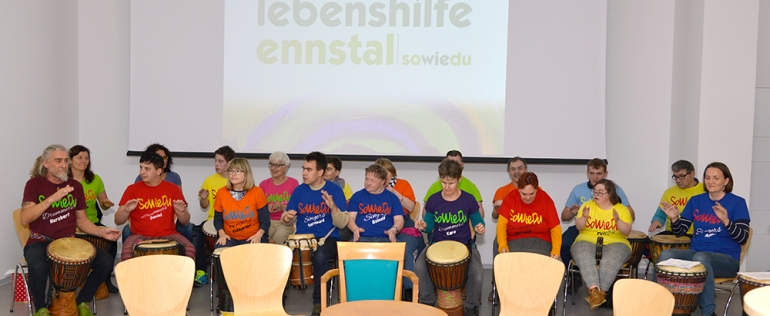 Die SoWieDu-Drummers/Singers der Lebenshilfe Ennstal sorgten für die musikalische Umrahmung der Mitgliederversammlung.